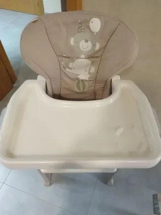 Trona Jane beige y blanca