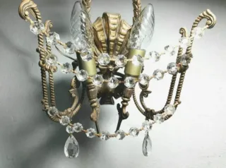 APLIQUE antiguo de bronce y cristal tallado