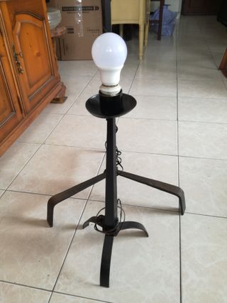 2 portalámparas de pie metal