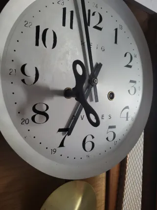 Reloj de Pared HEIG VILES Madera y Dorado