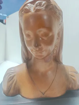 Virgen María terracota firmada JM Ullan