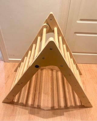 Escalera triángulo Pikler Madera