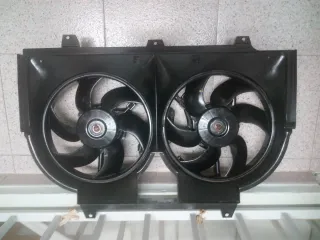 Electroventilador Negro Nissan Vanette