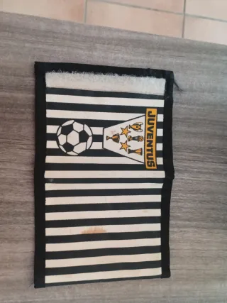 Barattolo e Portafoglio Juventus Vintage
