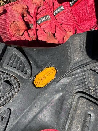 Botas de montaña Asolo rojas talla 39