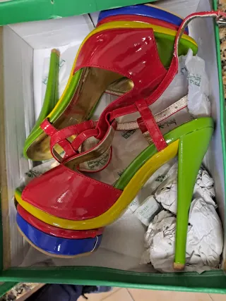 Zapatos de tacón LYNE'S multicolor