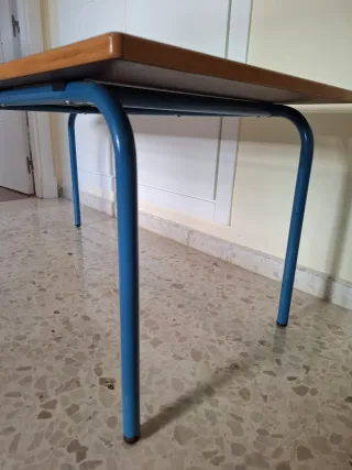 Mesa colegio vintage