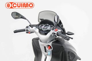 PIAGGIO MP3 300 YOURBAN LT SPORT