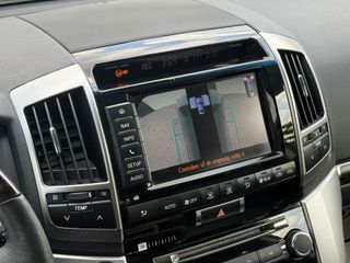 Toyota Land Cruiser 200 2015