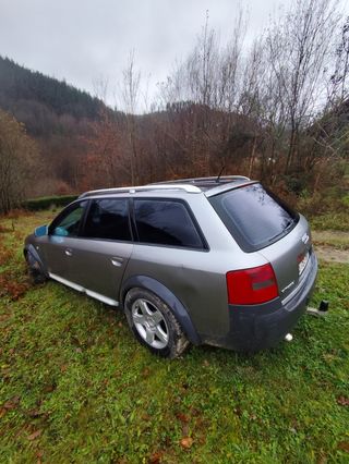 Audi A6 Allroad 2003