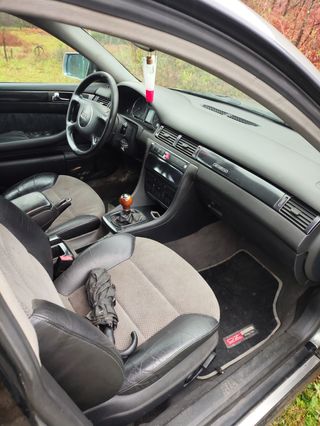 Audi A6 Allroad 2003