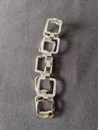 Pulsera eslabones cuadrados plateada