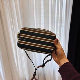 Bolso bandolera Tommy Hilfiger rayas de Mujer