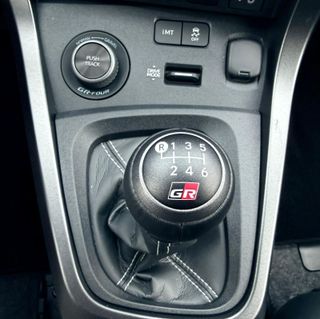 Toyota Yaris GR 280 MT TOURING PACK 2025