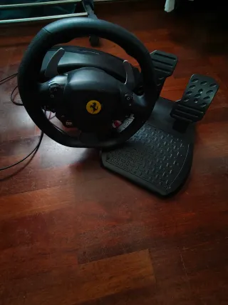 Volante Ferrari T80 Thrustmaster