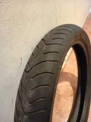 Dos Neumáticos Battlax 170/60R17 72W
