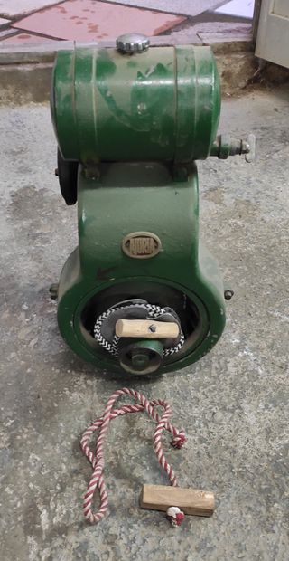 Motor antiguo 4 tiempos