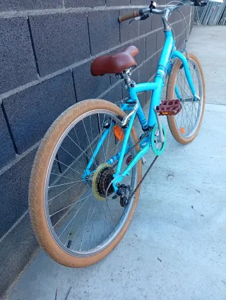 Bicicleta infantil azul