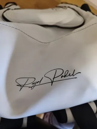 Paletero Pádel Royal Blanco y Negro