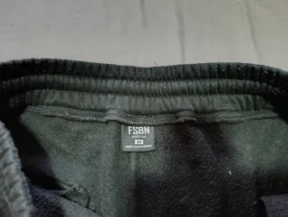 Pantalón chándal negro