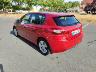 Peugeot 308 2015