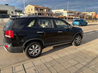 KIA Sorento 2011