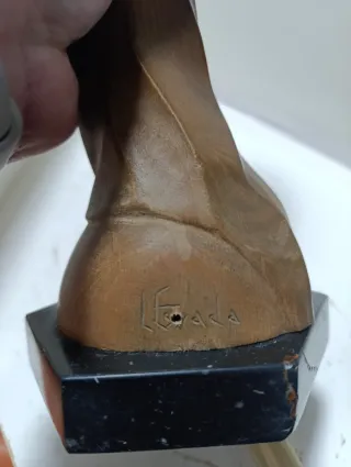 Virgen María con Niño Jesús - Talla Madera