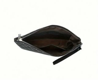 Pochette nera con fantasia