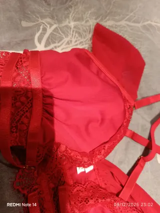 Conjunto lencería rojo S/M