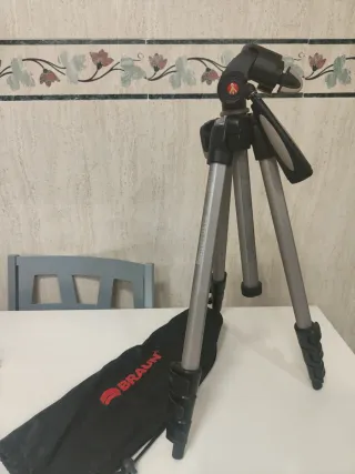Trípode Manfrotto Profesional Plegable