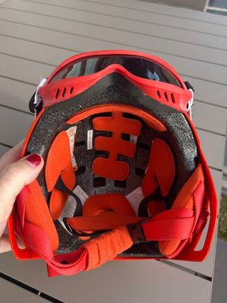 Casco y gafas de esquí para niño