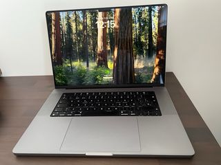 MacBook M1 Pro 16 2021 en perfecto estado.
