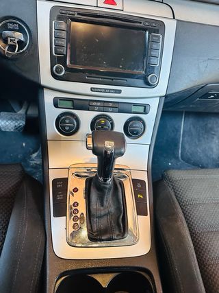 Volkswagen Passat Variant 2.0 TDI DSG automático