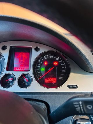 Volkswagen Passat Variant 2.0 TDI DSG automático