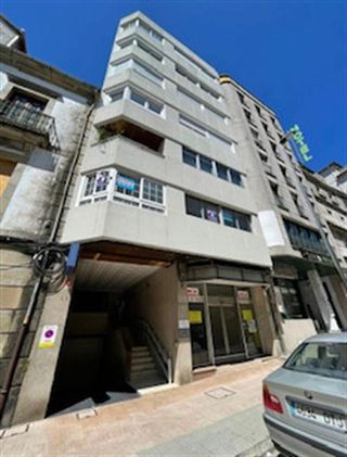 Local comercial en venta en Zona de Plaza de Barcelos en Pontevedra
