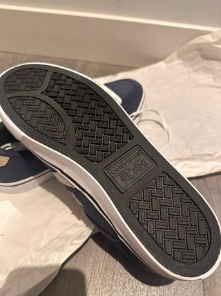 Zapatillas Converse Azul Marino y Beige