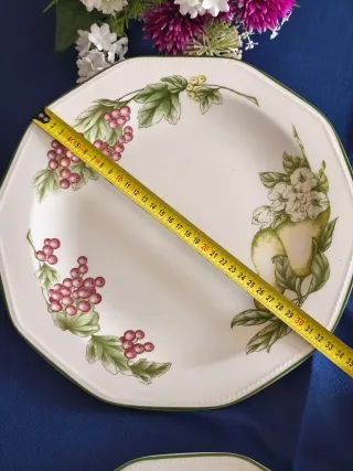 2 Fuentes  CHURCHILL "VICTORIAN ORCHARD"