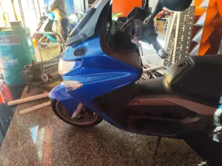 KYMCO XCITING 500 venta o cambio