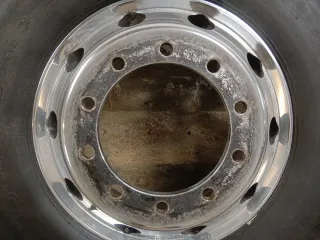 Llantas marca alcoa...para dereccion