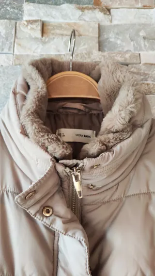 Abrigo acolchado camel