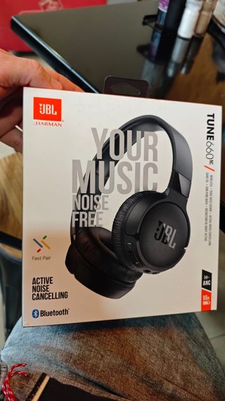 Auriculares JBL TUNE660NC Negro