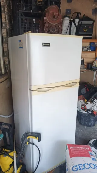 Nevera Butsir Elegance 275 Gas y Luz