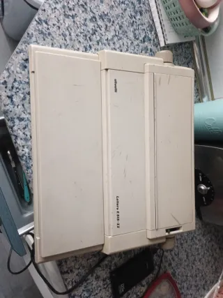 Máquina de escribir Olivetti Lettera E515-II