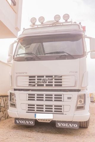 Camion volvo FH12