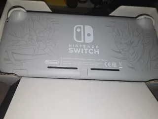 Nintendo Switch Lite Pokémon Edición Zacian