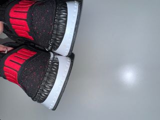 Zapatillas Puma Tsugi Shinsei Nido Negras Rojas