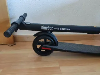 Patinete Eléctrico Ninebot by Segway ES1