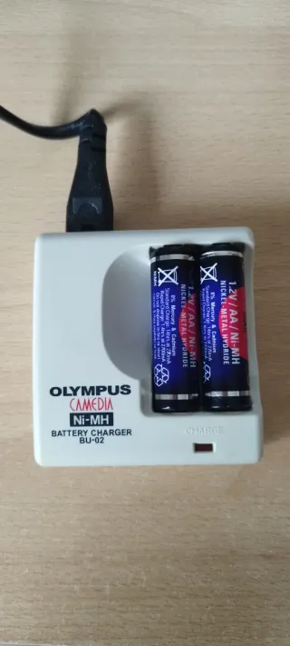 Cámara Olympus Camedia C-310 Zoom Plata