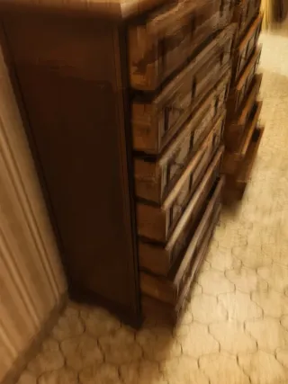 2 Cassettiere in Legno marrone