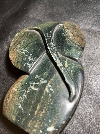 Piedra Multicolor.Escultura de elefante